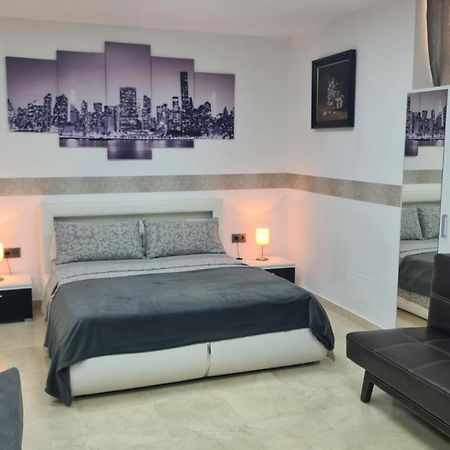 Apartamentos Porvera Jerez Centro Херес-де-ла-Фронтера Экстерьер фото