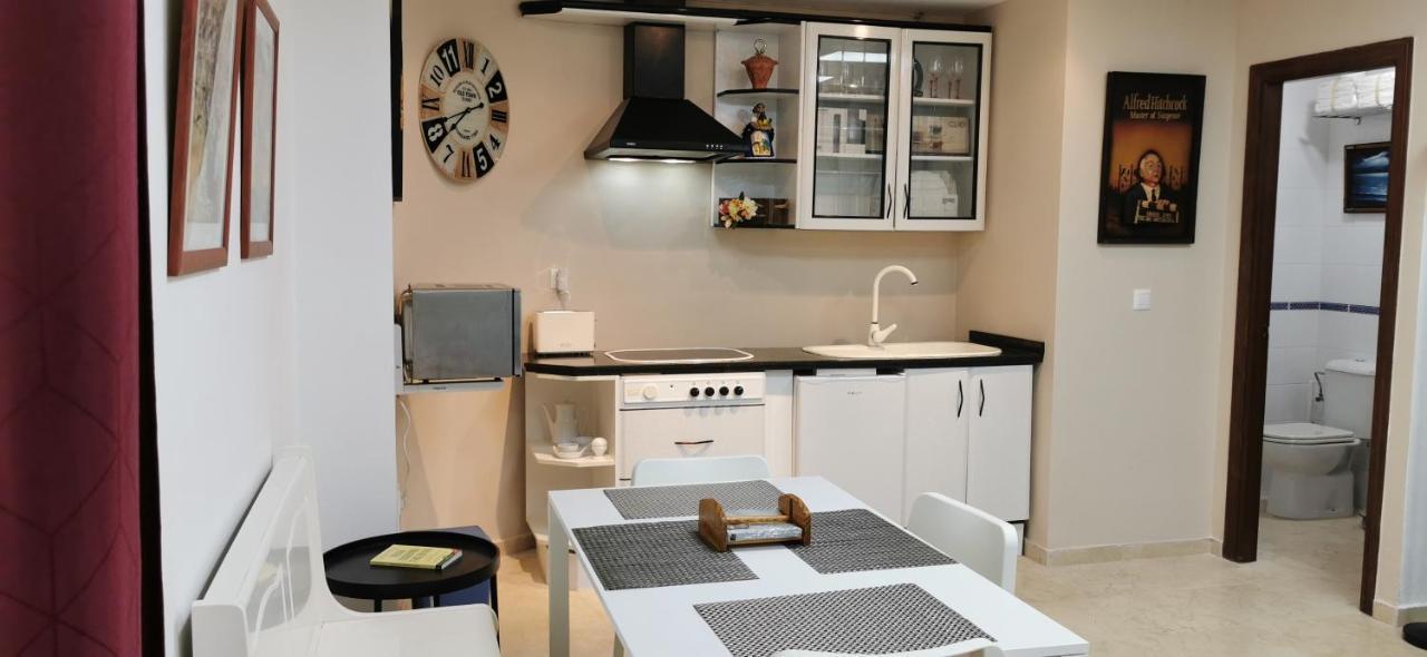 Apartamentos Porvera Jerez Centro Херес-де-ла-Фронтера Экстерьер фото