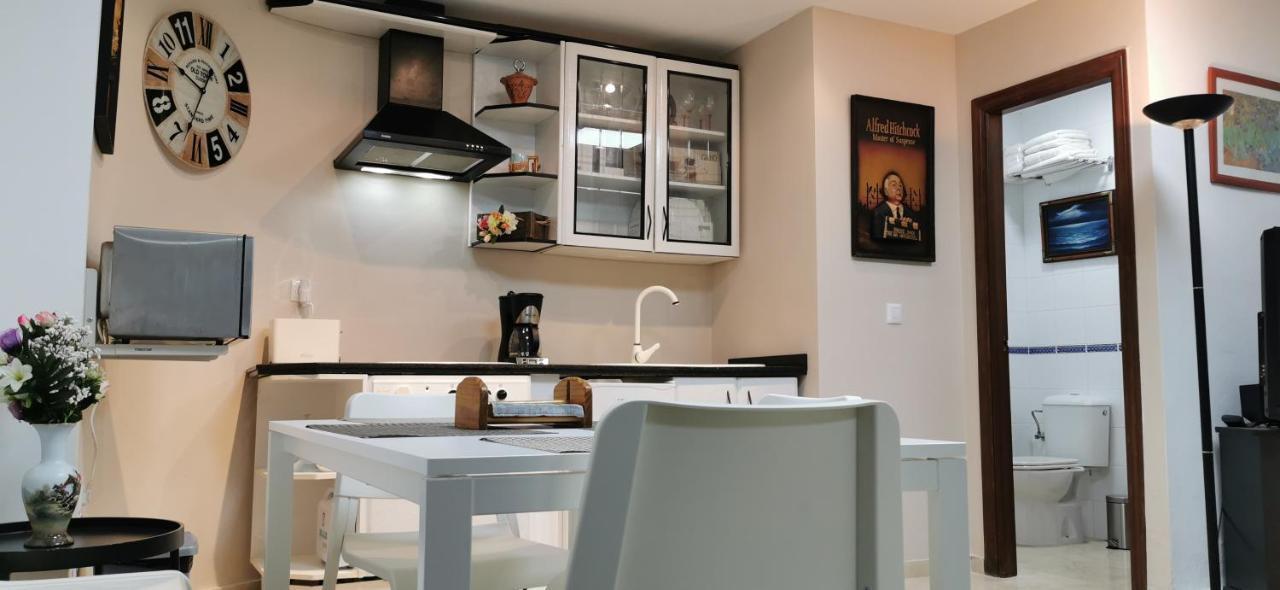 Apartamentos Porvera Jerez Centro Херес-де-ла-Фронтера Экстерьер фото